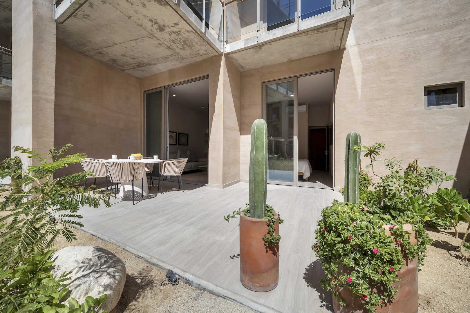 Terrace (3)